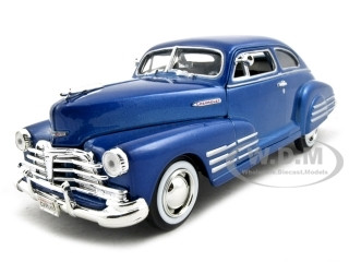 1948 Chevrolet Aerosedan Fleetline Blue 1:24 model Motormax
