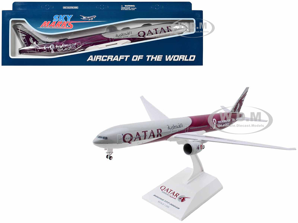Boeing 777-300 Commercial Aircraft with Landing Gear "Qatar Airways - FIFA World Cup Qatar 2022" Gray and Dark Red (Snap-Fit) 1/200 Plastic Model by S