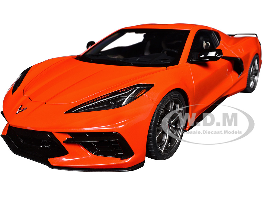AUTOart 1:18 2020 Chevrolet Corvette C8 Stingray Sebring Orange 1/18 Model Car by Autoart