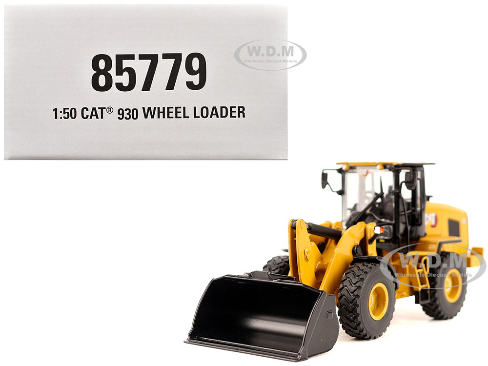 CAT Caterpillar 930 Wheel Loader with Operator Yellow "High Line" Series 1/50 Diecast Model by Diecast Masters