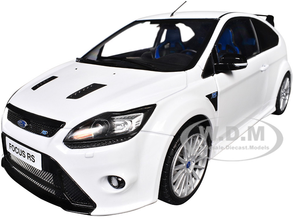 2009 Ford Focus RS MK2 Frozen White 1/18 Diecast Model Car by Solido