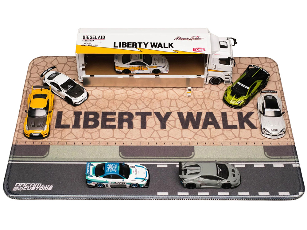 Desktop Display Mat "Liberty Walk" by Dream Customs