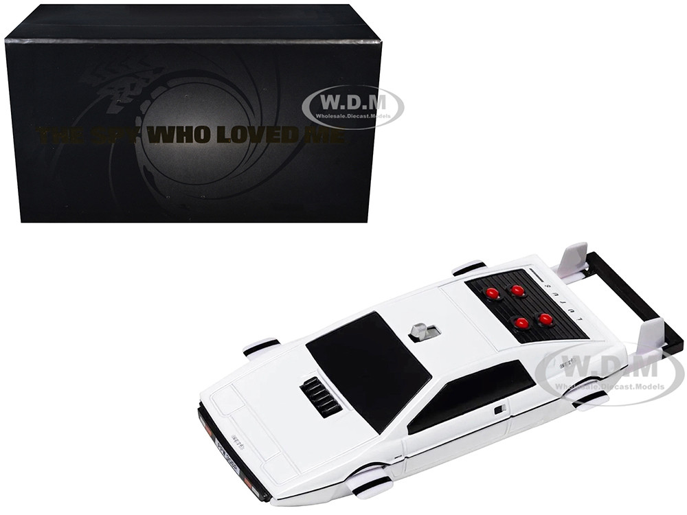 Lotus Esprit S1 Submarine White James Bond 007 "The Spy Who Loved Me" (1977) Movie Diecast Model Car by Corgi
