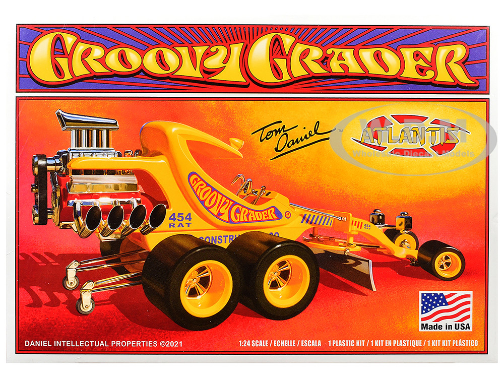 Skill 2 Model Kit Tom Daniel's Groovy Grader Dragster 1/24 Scale Model by Atlantis
