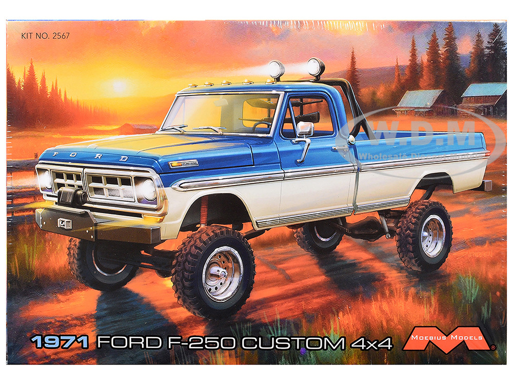 Skill 3 Model Kit 1971 Ford F-250 Custom Lifted 4x4 Pickup Truck 1/25 Scale Model by Moebius