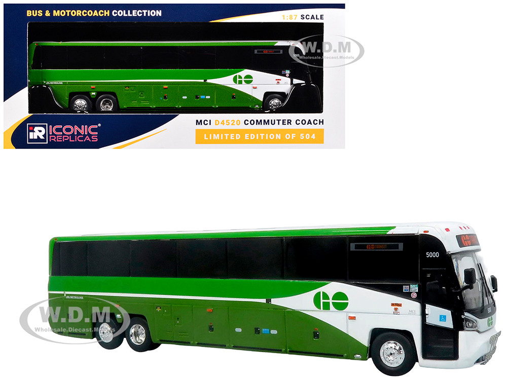 MCI D4520 Commuter Coach Bus "GO Transit" Green and White "The Bus & Motorcoach Collection" Limited Edition to 504 pieces Worldwide 1/87 (HO) Diecast