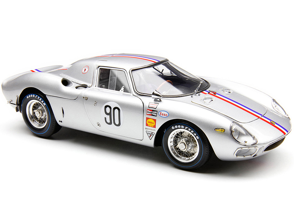 Cmc 1:18 Ferrari 250 LM RHD (Right Hand Drive) #90 Bob Grossman "Nassau Tourist Trophy" (1964) Limited Edition to 1500 pieces Worldwide 1/18 Diecast Model Car