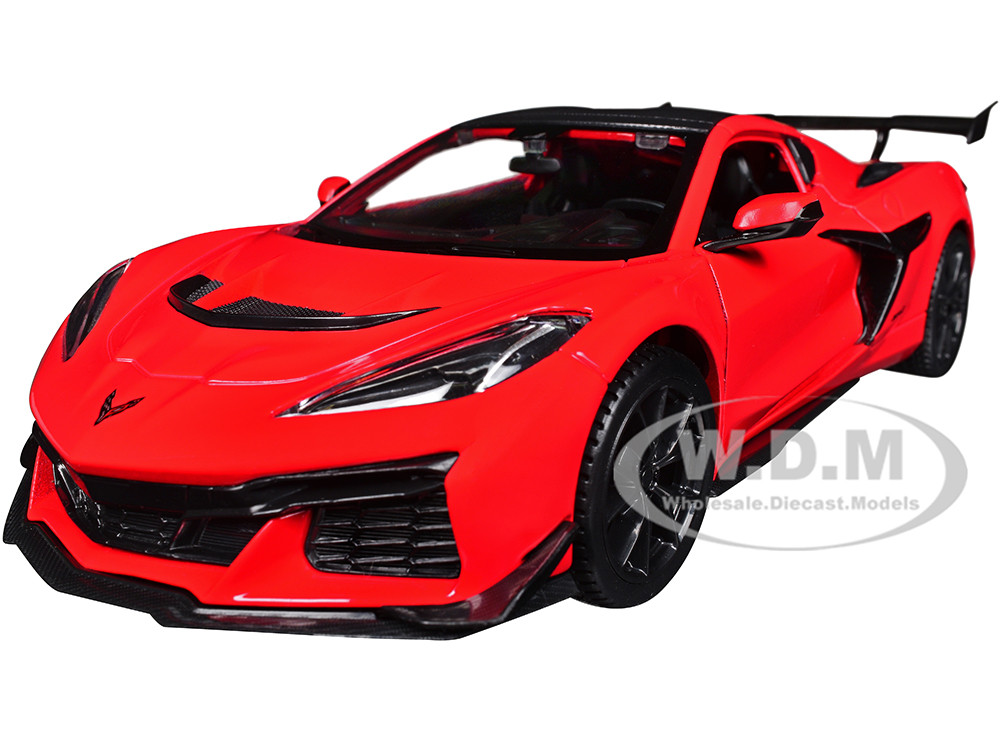 2025 Chevrolet Corvette ZR1 Coupe Red with Carbon Top "Special Edition" Series 1/24 Diecast Model Car by Maisto
