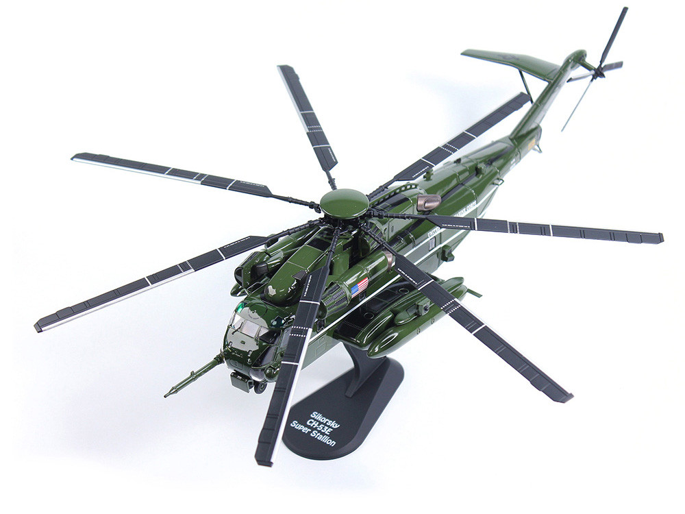Sikorsky CH-53E Sea Stallion Helicopter #31 "HMX-1 Nighthawks, MCAS Quantico, VA" United States Marine Corps 1/72 Diecast Model by Panzerkampf