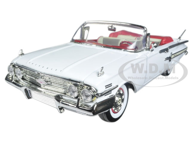 1960 Chevrolet Impala Convertible White with Red Interior 1/18 Diecast Model Car by Motormax