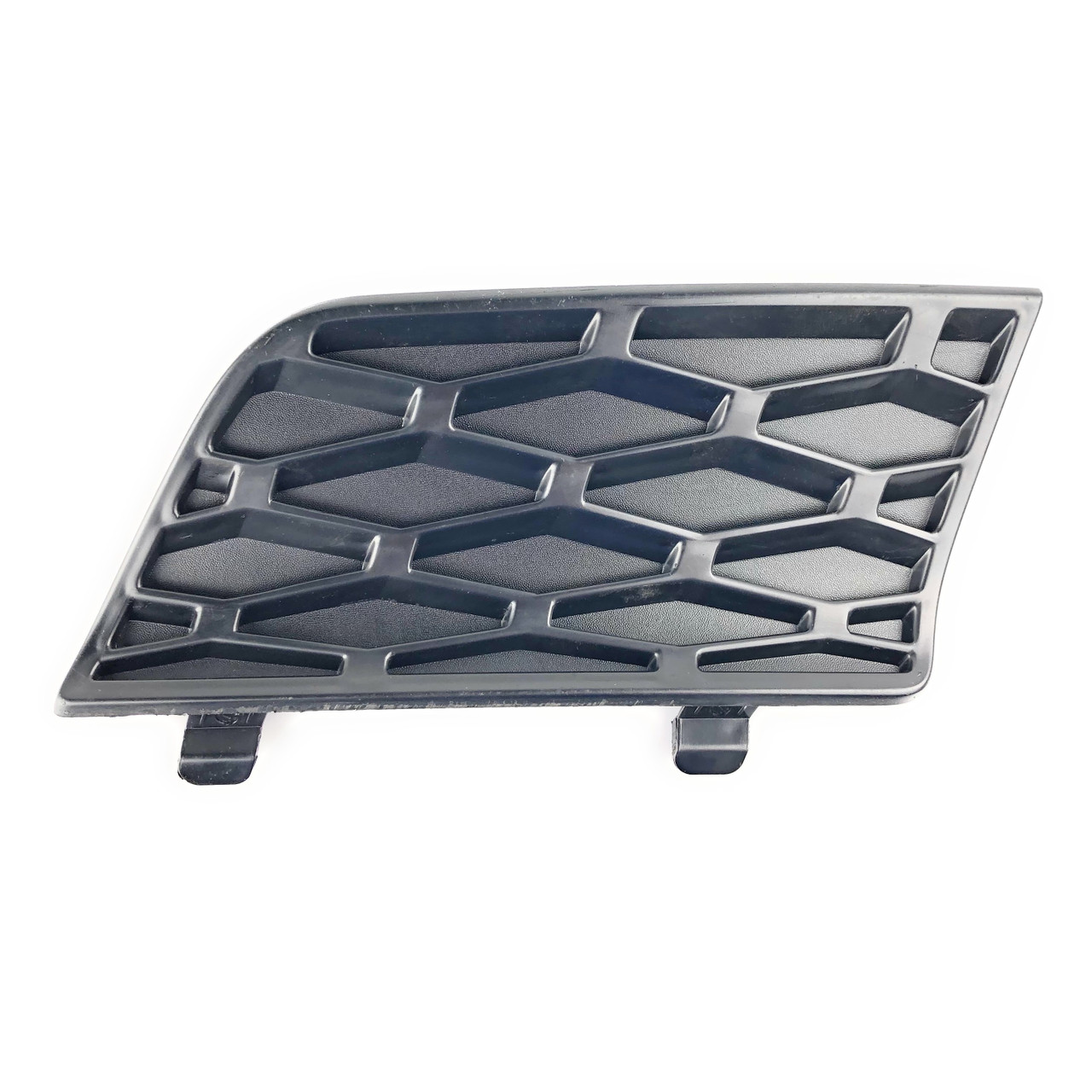 Bumper Inlet Grill - DXB500340PUY