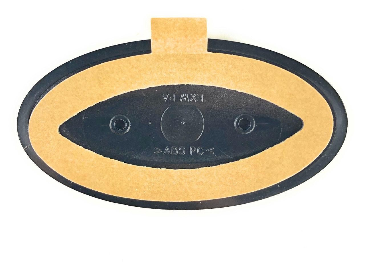 Oval Badge - LR023301