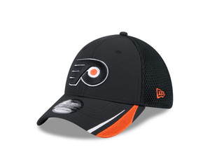 Philadelphia Flyers Black Striped 39Thirty Fitted Hat