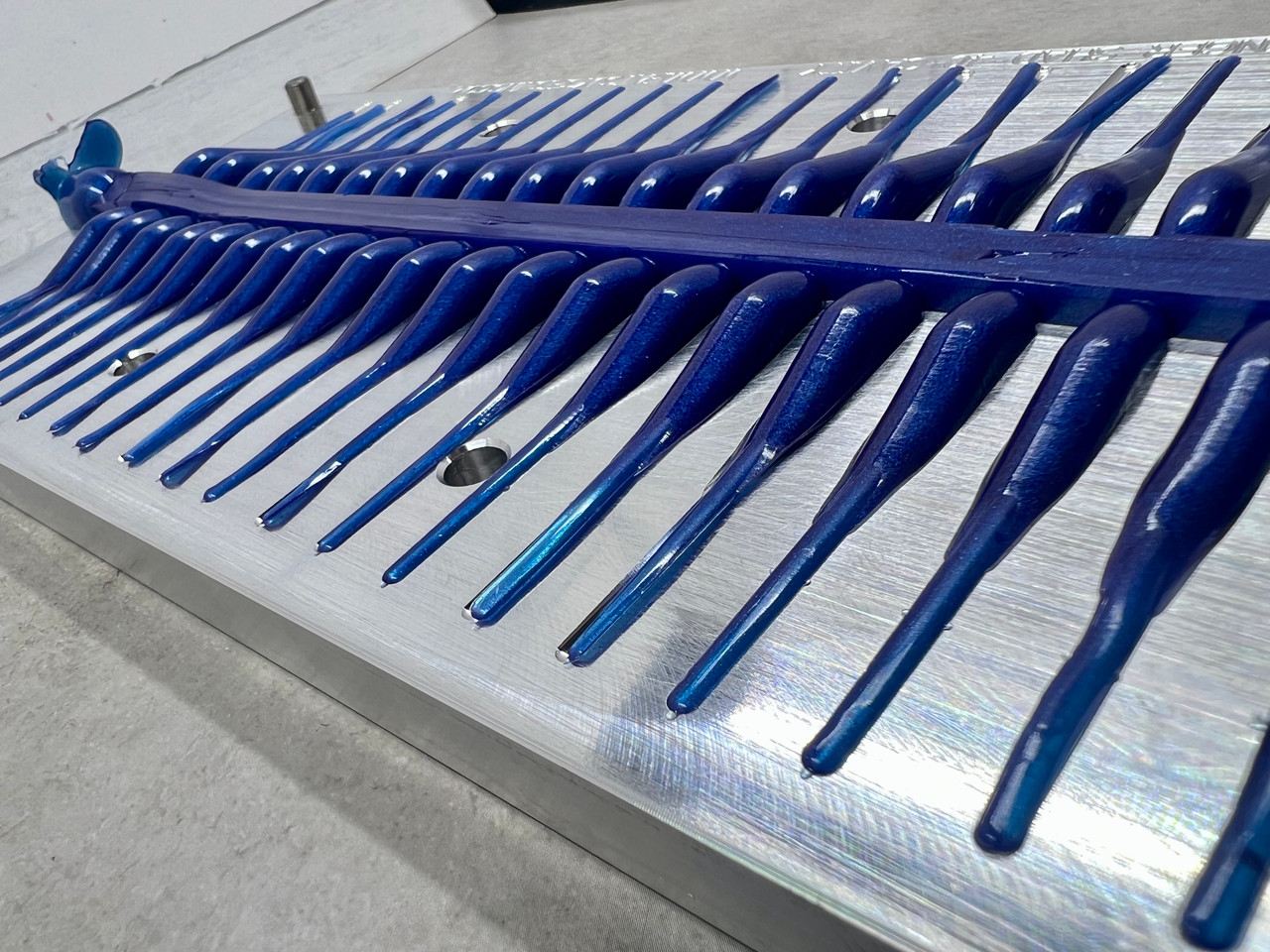 アパルトモン HTC STUDS DESIGN FISH TAIL C Sportfish Products Replacement AVA / Tin Tube Tails – Grumpys Tackle