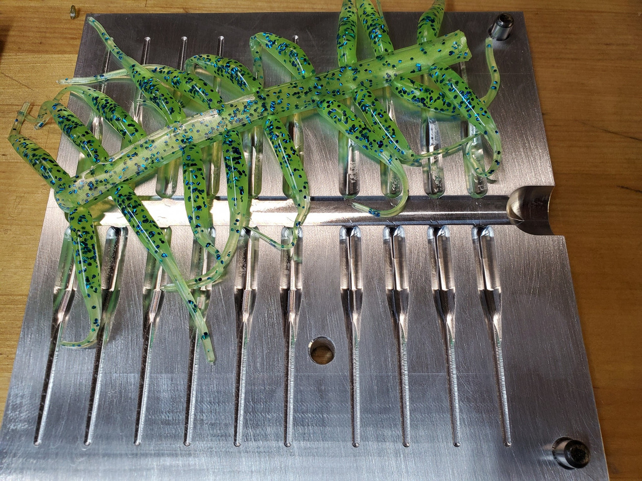 Custom Wholesale fishing lure injection molds For All Kinds Of Products 