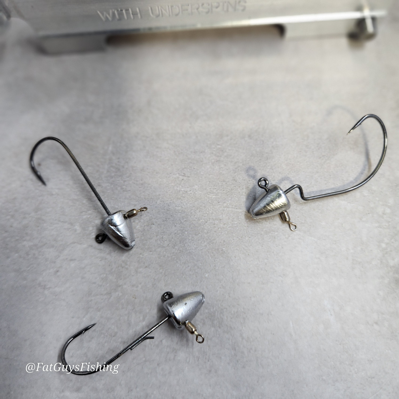 Dart Head Jig w/ Underspins