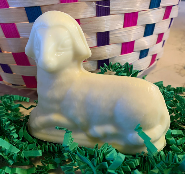 Sitting Lamb - Solid Chocolate