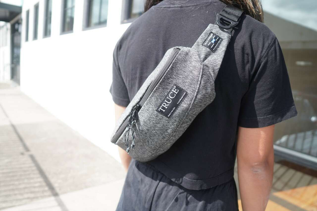 Waist sling shop pack