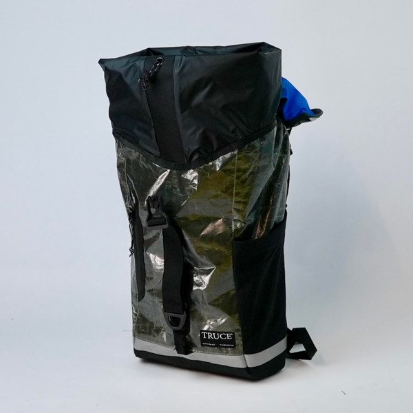 M Drop Liner Backpack from Green DCF Dyneema®