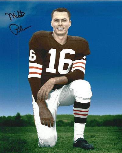 Milt Plum Browns 8-1 8x10 Autographed Photo - Certified Authentic