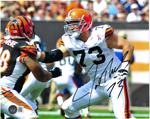 Joe Thomas Cleveland Browns 8-4 8x10 Autographed Photo - Beckett Authentic