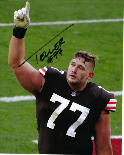 Wyatt Teller Signed Autographed Cleveland Browns 8x10 Photo PSA/DNA