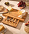 Ensemble Monroe avec planche en bois d’acacia et couteau à fromage