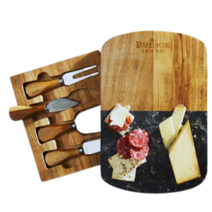 Idées cadeaux corporatifs Planche a fromages et charcuteries