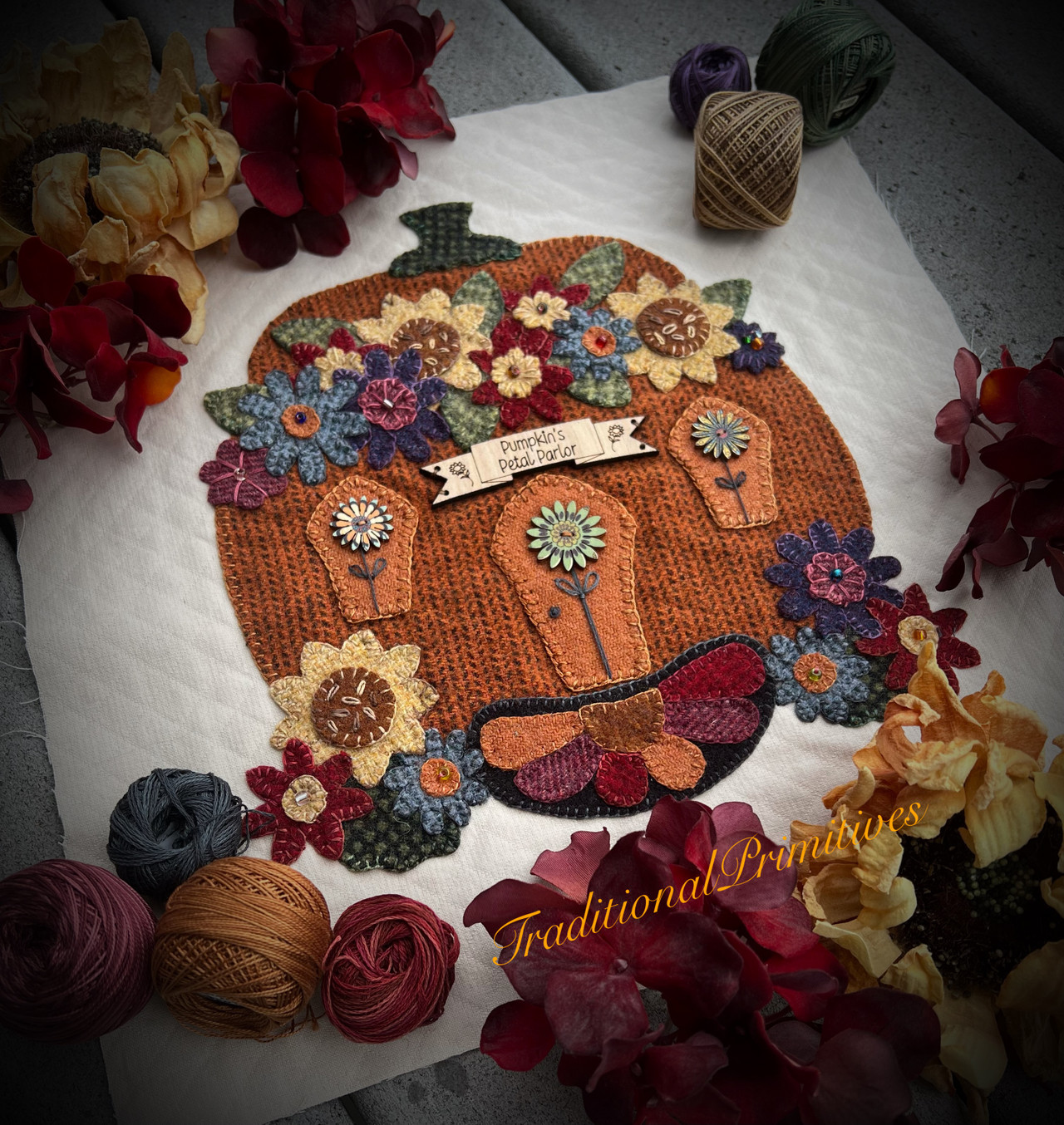 Pumpkin Village Pumpkin's Petal Parlor Traditional Primitives