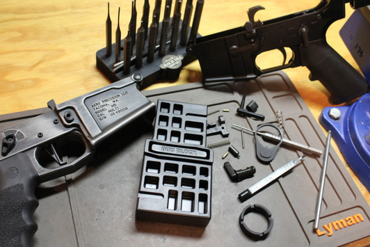 Dead Foot Arms DB1015 dual-purpose AR vise block for AR-15 and AR-10 lower receivers