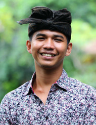 Suar Dwipayana