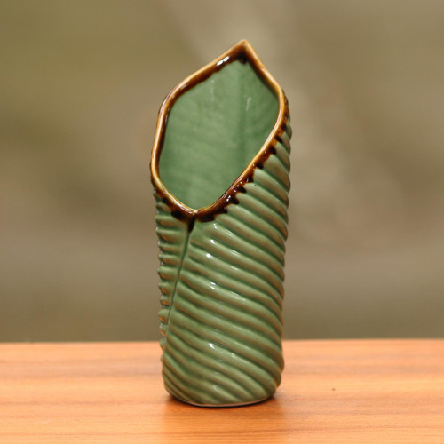 Artisan Crafted Ceramic Banana Leaf Theme Vase 'Banana Roll'