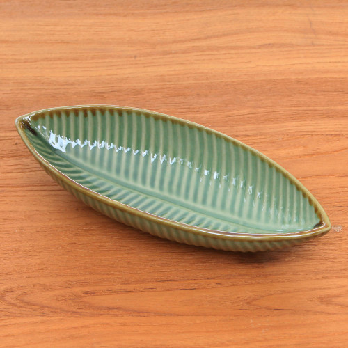 Artisan Crafted Ceramic Leaf Bowl 'Banana Bowl'