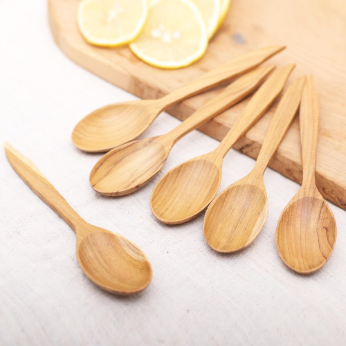 Teakwood Spoons with Pointed Ends from Bali Set of 6 'Fine Dinner'