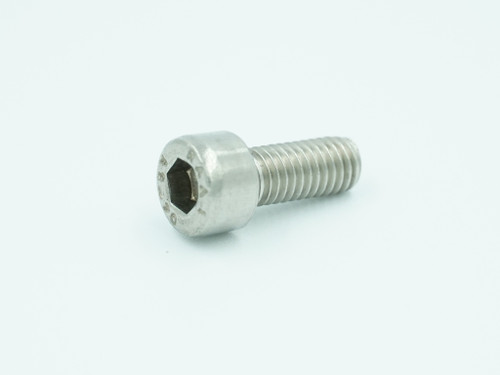 Cap Screw 4