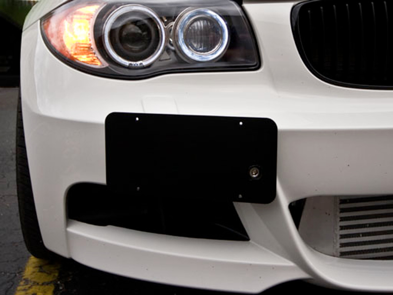 cp-e Tow Plate BMW 135i 2008-2014