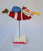 FLYING SANTA ON PEDESTAL PATTERN