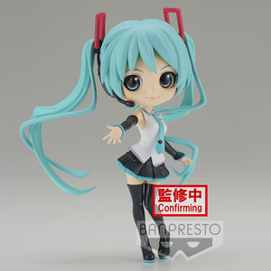 Hatsune Miku - V4X Style Q Posket (Ver. A) Hatsune Miku - V4X Style Q Posket (Ver. A)