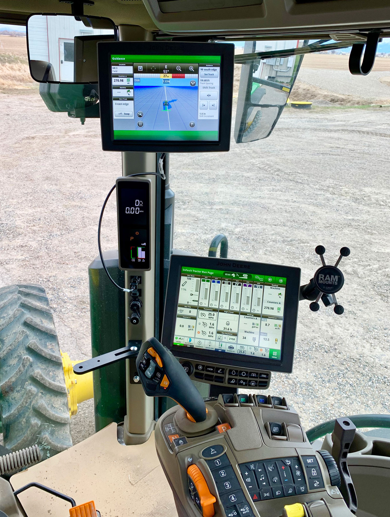 Accessory Rail Mounting Bracket in JD