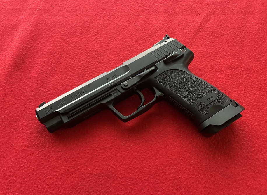 Heckler & Koch USP EXPERT 9MM