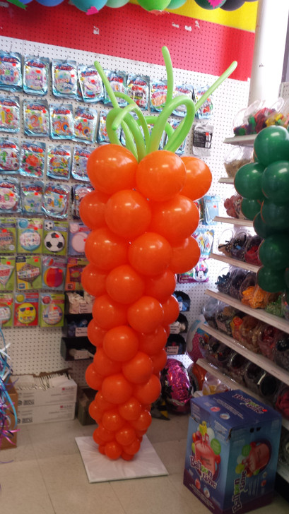 Balloon Display - Carrot