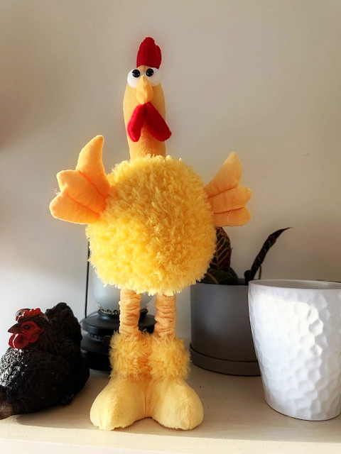 Large Fluffy Yellow Crazy Chicken Sitter-expandable legs