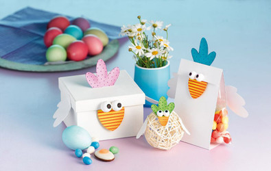 Easy Chicken Themed Crafts - Make Chicken Boxes and Bags for Easter 