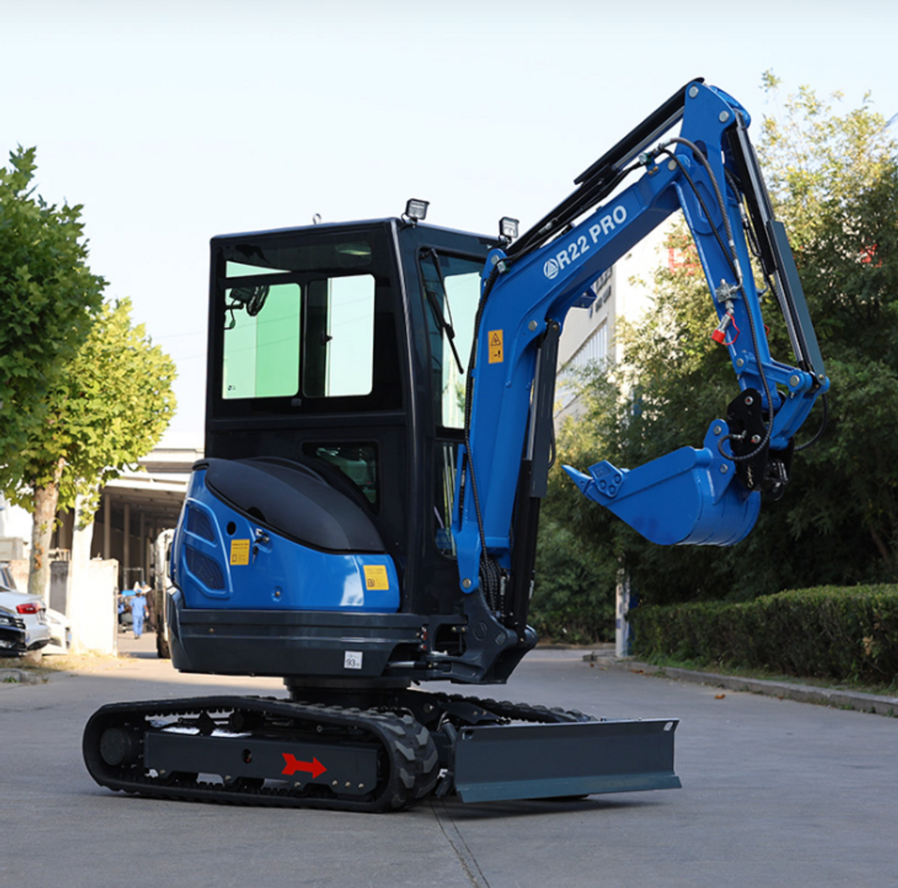 R22 2.5 Ton Mini Excavator Rippa