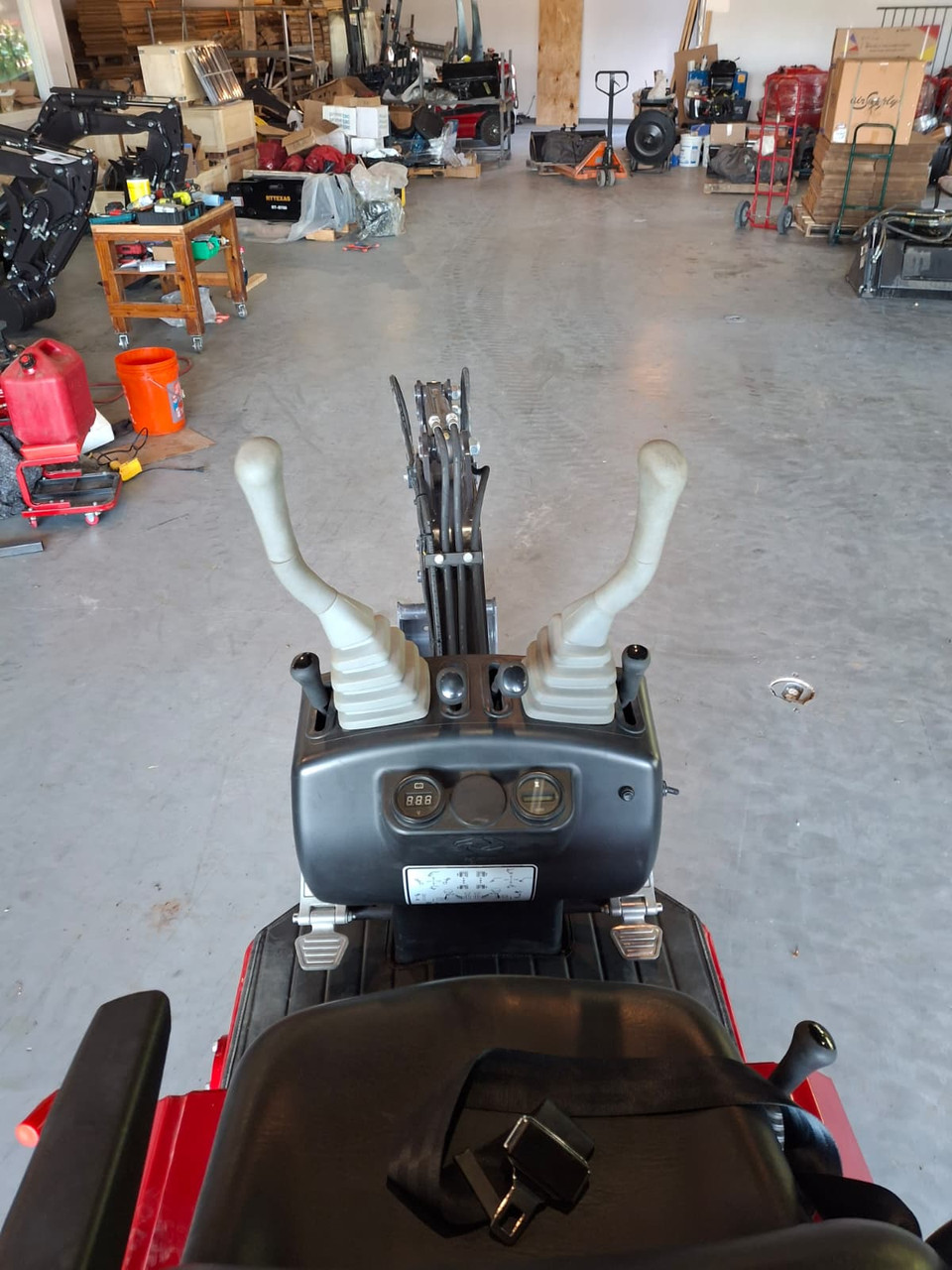 Rhinoceros Micro Excavator