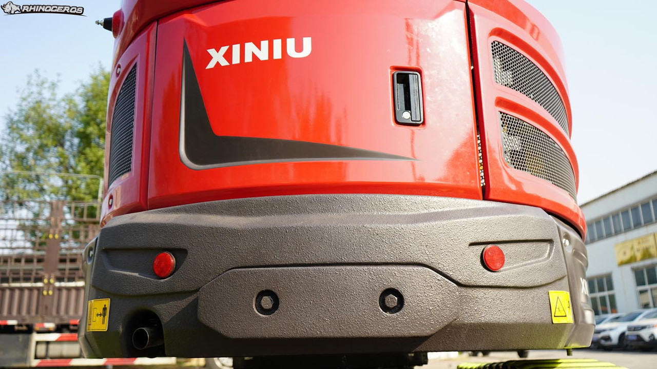 Rhinoceros RH40 Pro Tracked Excavator with Cab Rhinoceros RH40 Pro Tracked Excavator with Cab