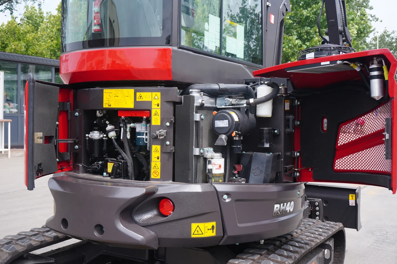 Rhinoceros RH40 Pro Hydraulic Crawler Excavator 4 Ton Kubota Diesel Heavy Duty Chinese Mini Excavator