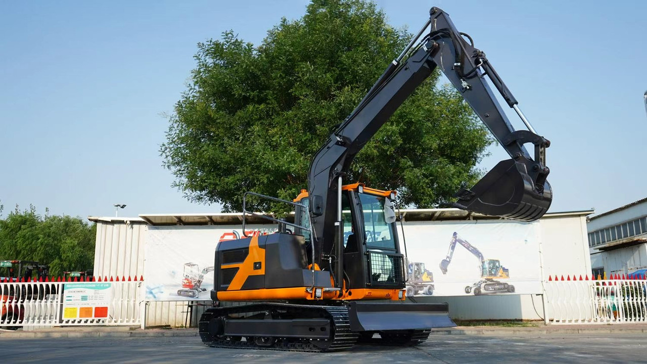 Rhinoceros XN80E 7.2 Ton Crawler Excavator