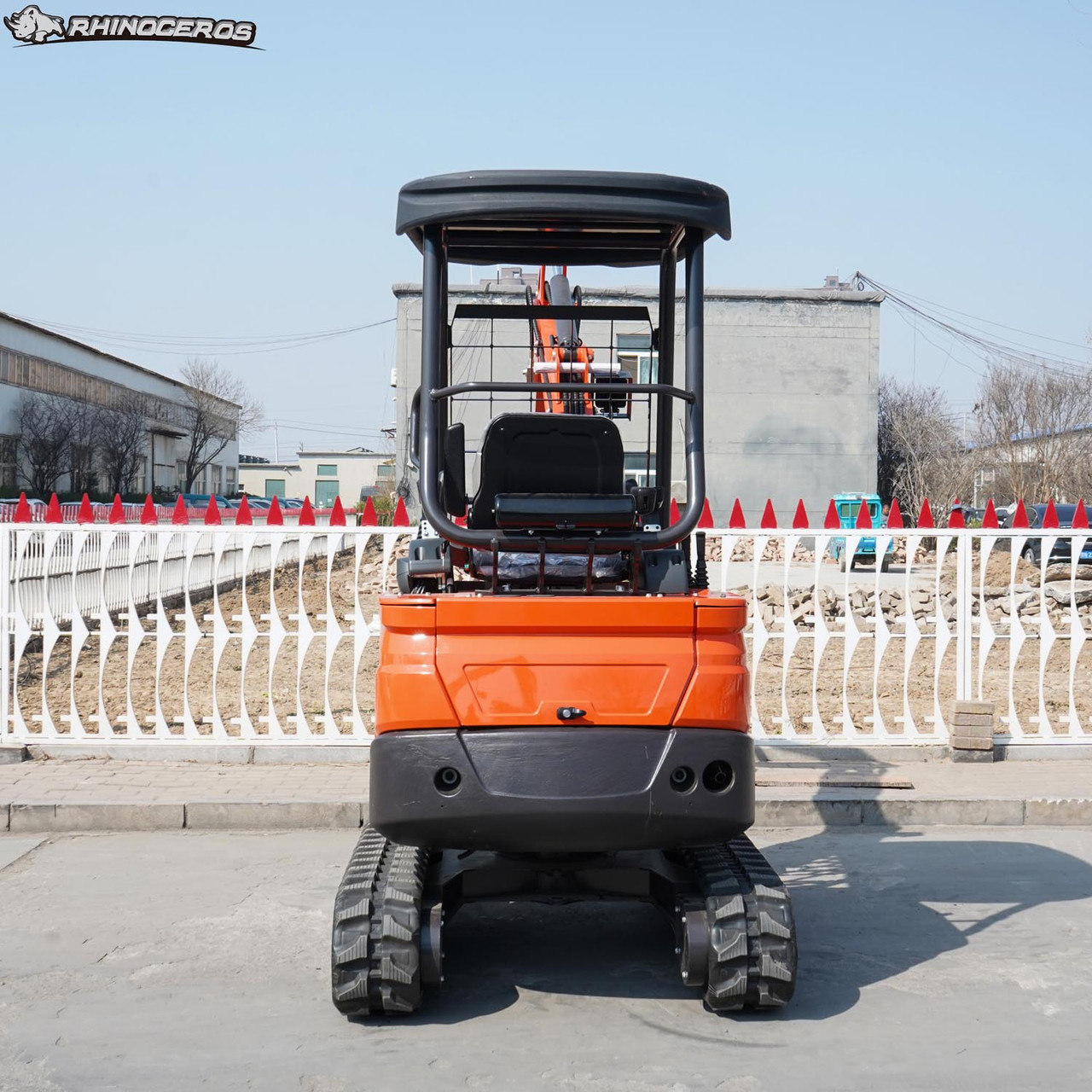 Rhinoceros XN22 Mini Excavator with Swing Boom and Extension Tracks