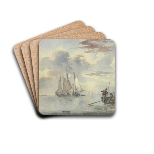 Ruhige See, die Sonne geht auf, im Vordergrund steuert ein Boot mit mehreren Personen zwei Schiffen zu, rechts am Ufer die Laterne by Leendert de Koningh Drink Coasters - set of 4